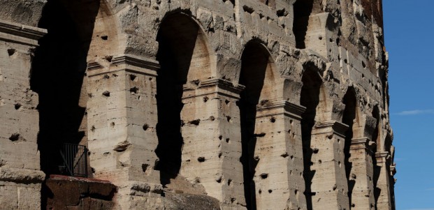 Ancient Buildings Still Standing as Ancient Concrete Mends Its Own Cracks, Can It Be Used Today?