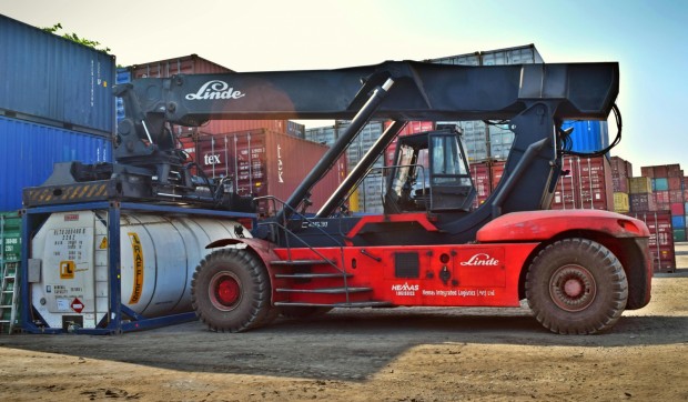 Heavy Construction Equipment 