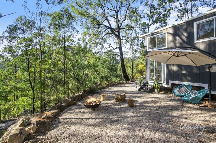 Picture of 5 Mind-Blowing Off-Grid House Designs That Boast Practicality ...