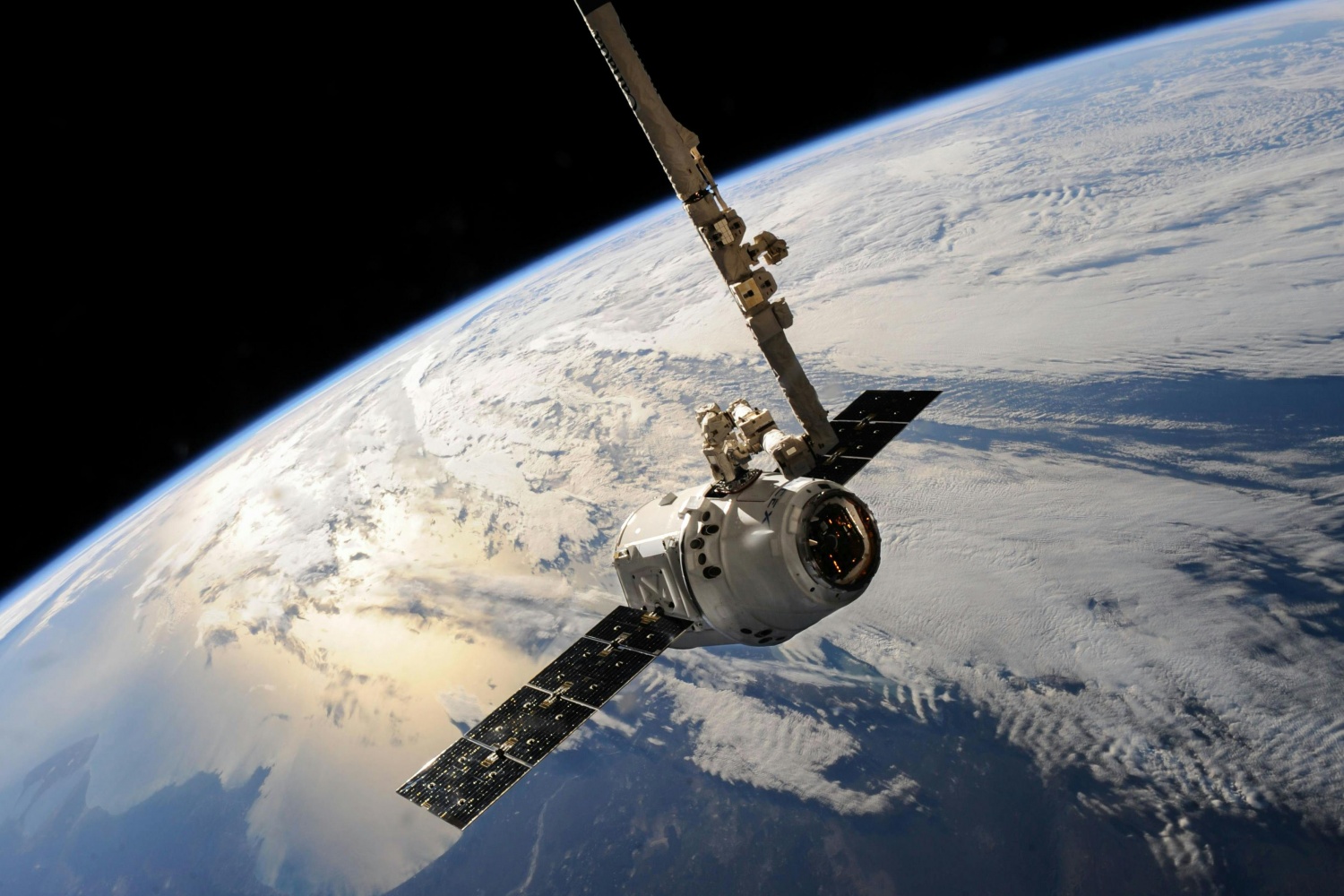 Yahsat Secures Airbus Collaboration for Construction of Next-Generation ...